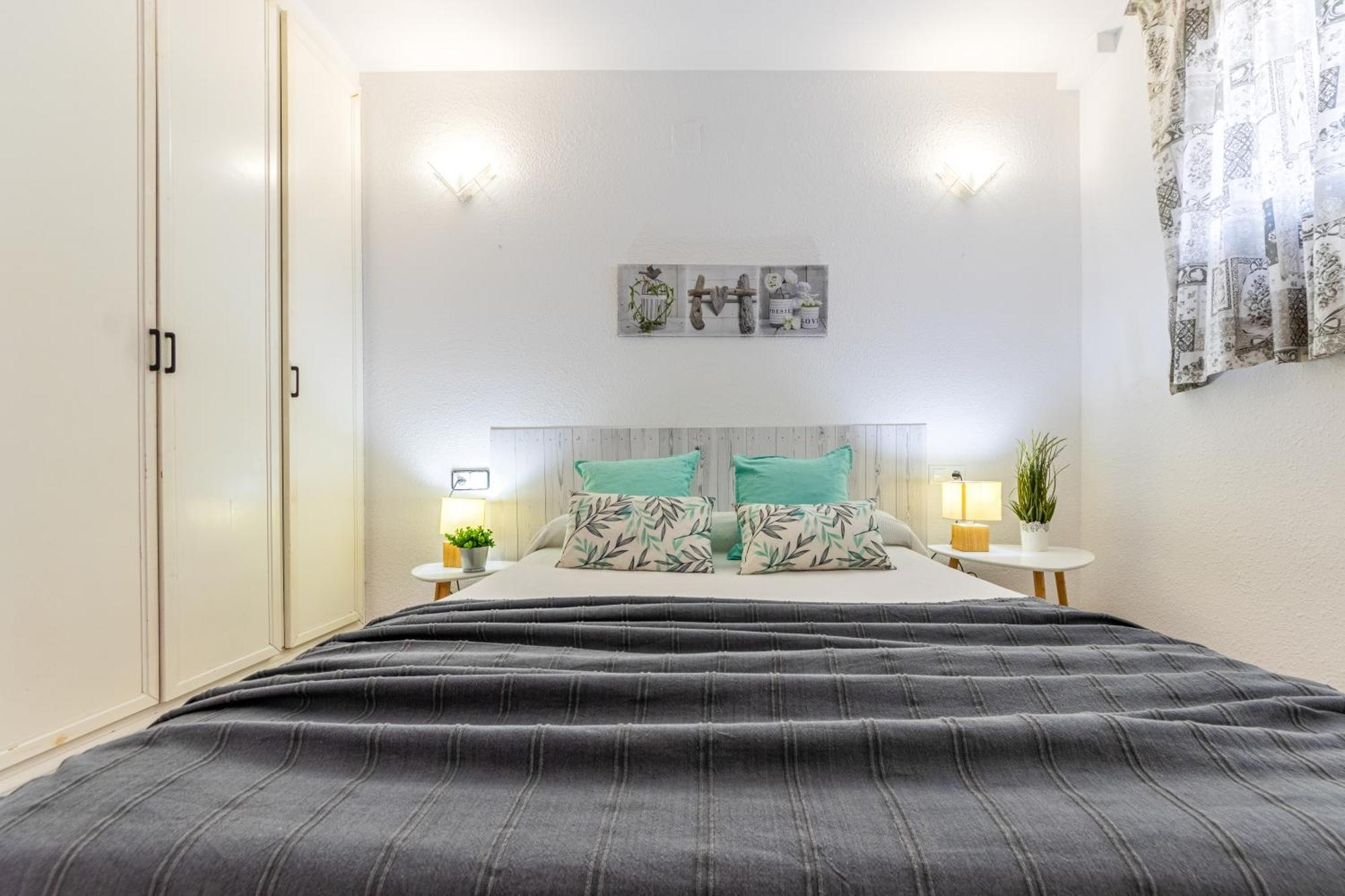 Apartamentos Varadero Arysal Salou Extérieur photo