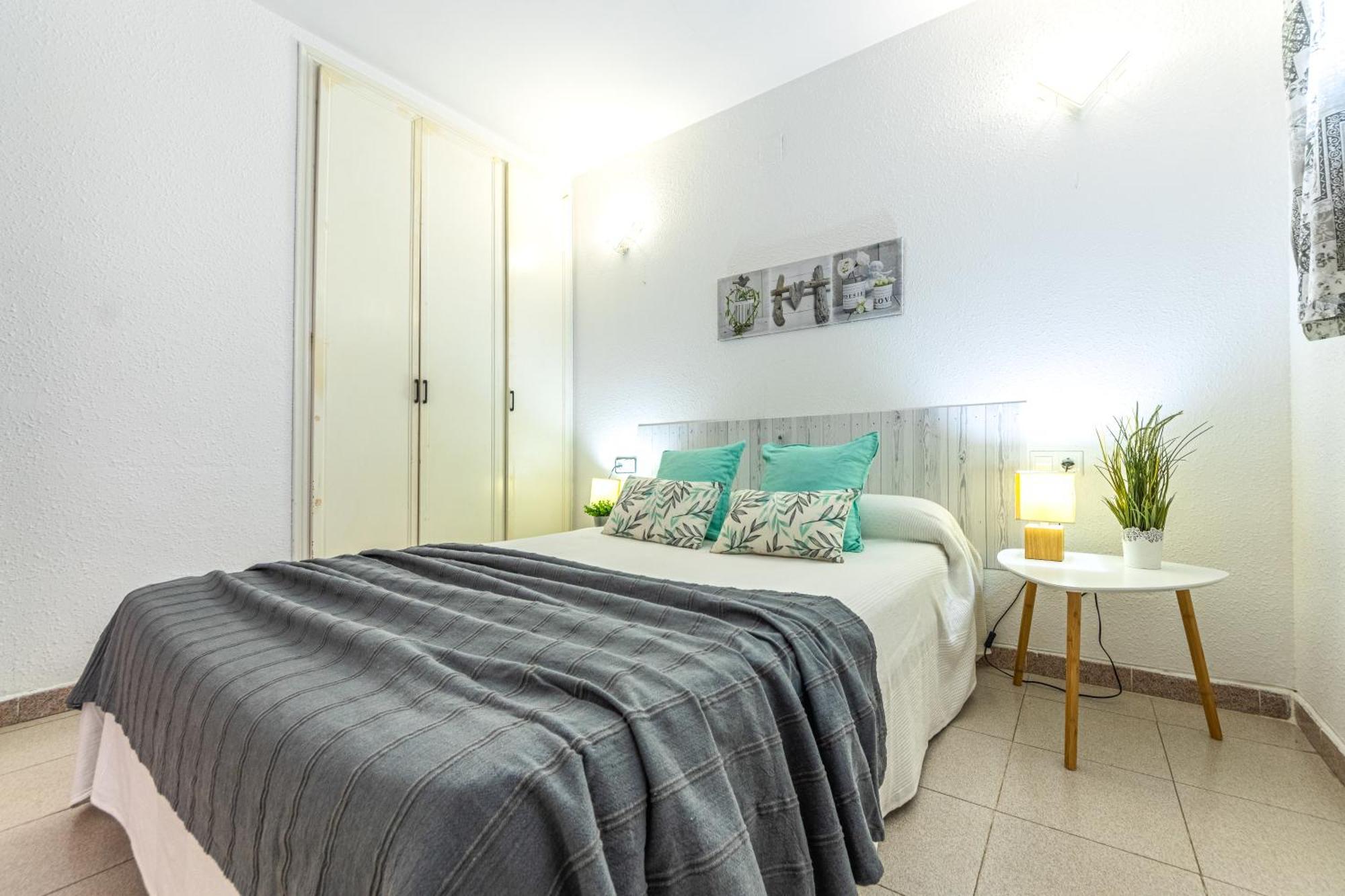 Apartamentos Varadero Arysal Salou Extérieur photo