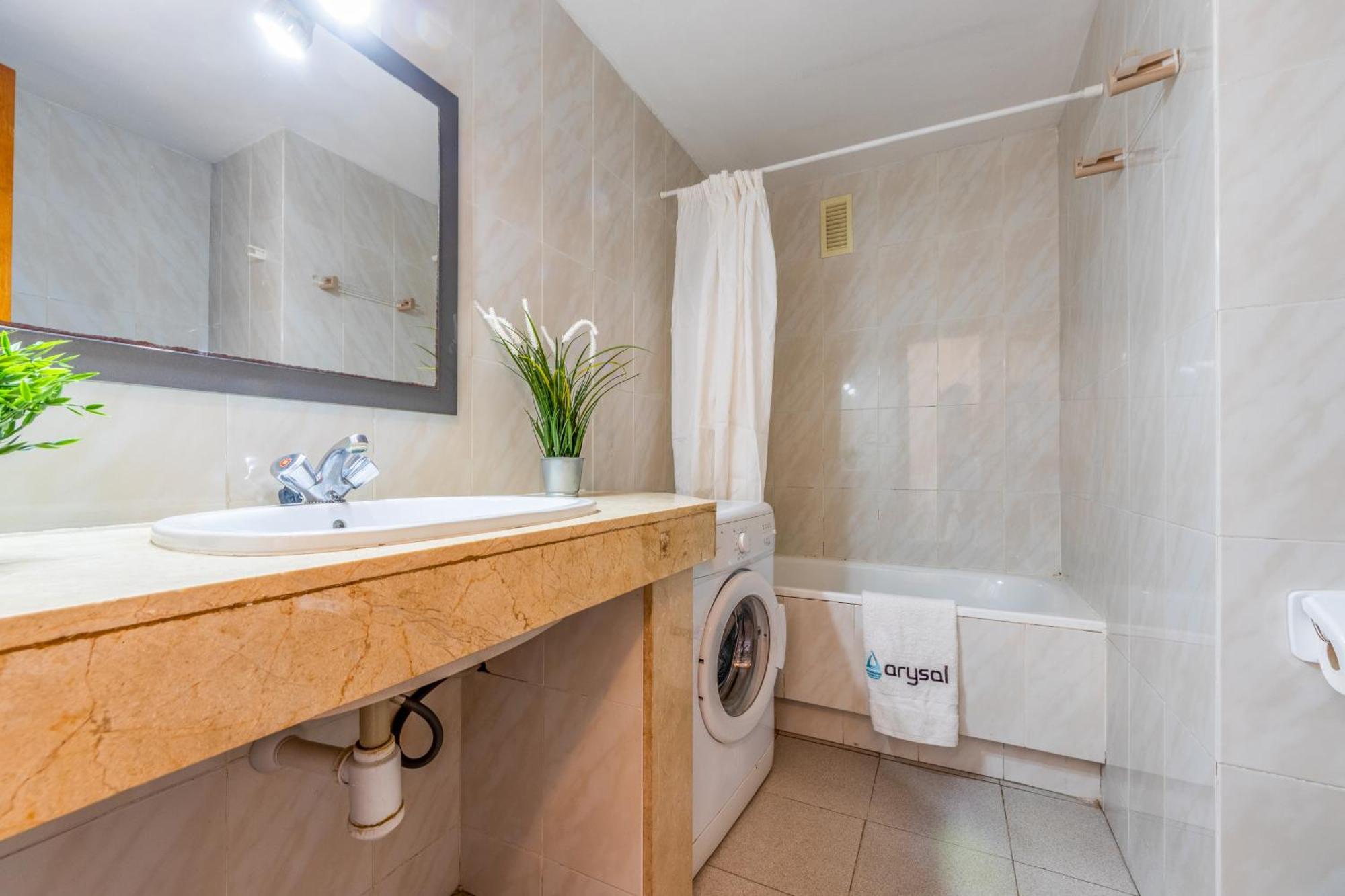 Apartamentos Varadero Arysal Salou Extérieur photo